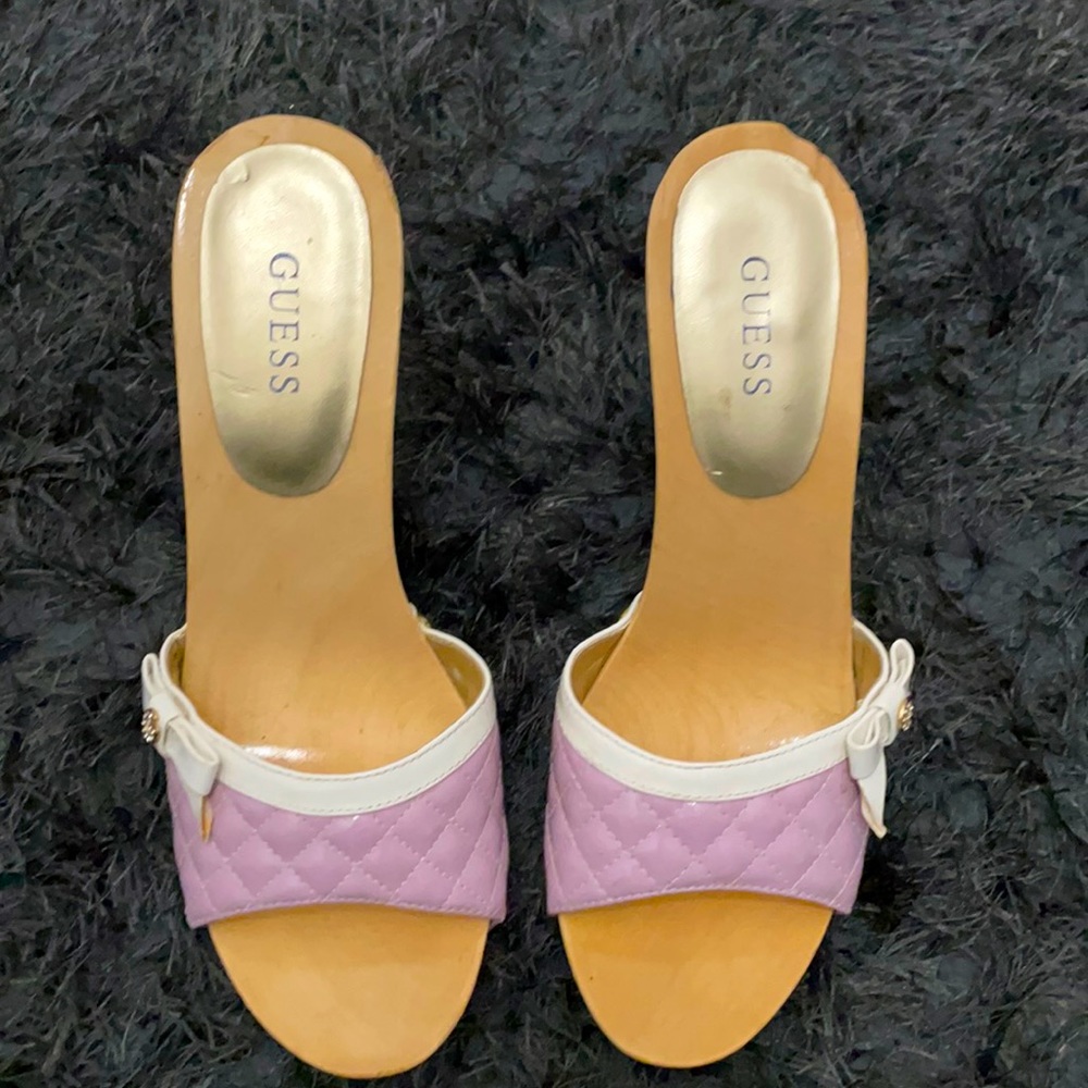 One-of-a-kind Guess heels. size 8.5